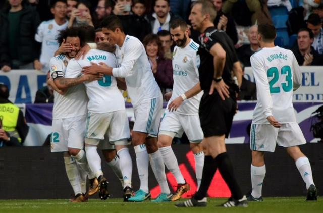 El Real Madrid golea al Depor (7-1) y Bale recupera la sonrisa