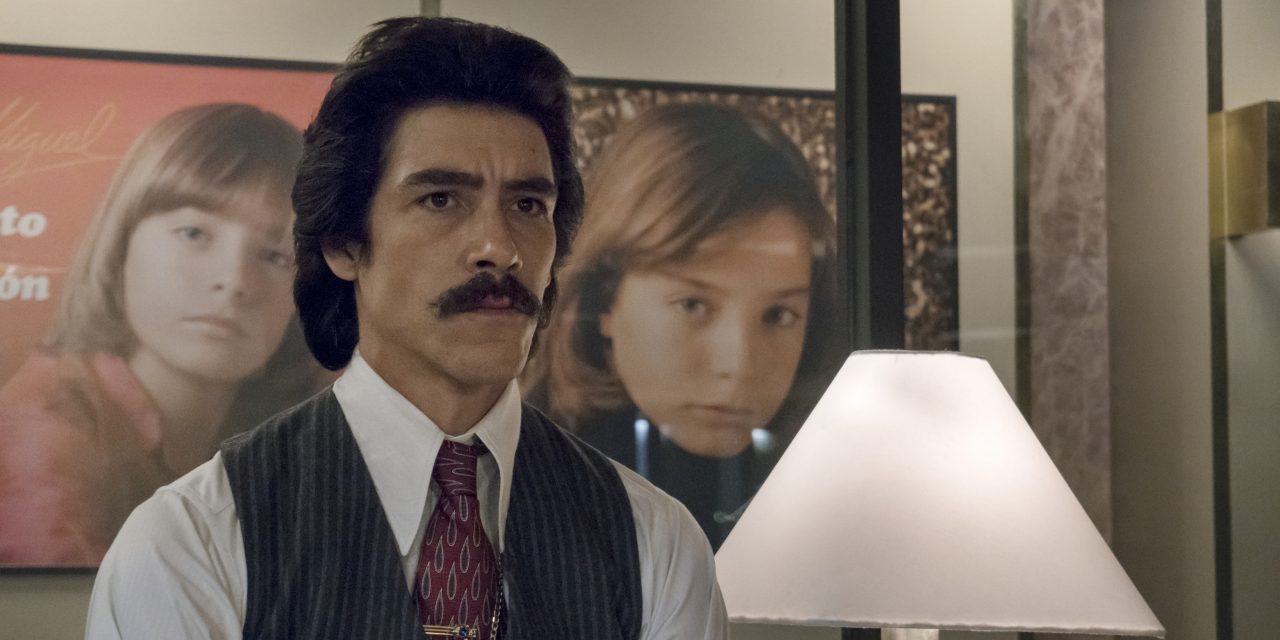 Netflix convierte al padre de Luis Miguel en el español más odiado de México
