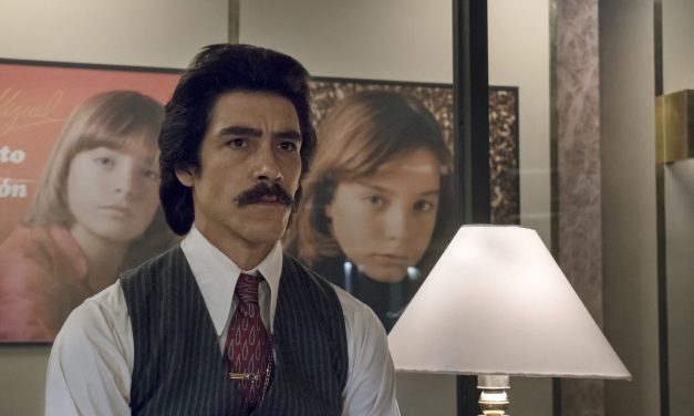Netflix convierte al padre de Luis Miguel en el español más odiado de México