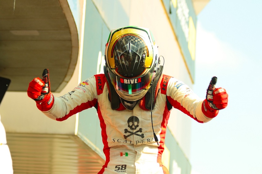 González gana en Barcelona y roza el liderato de F4 en España