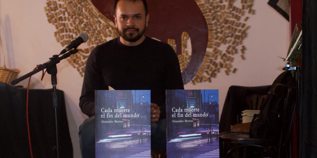 Poeta que dispara contra la impunidad de México desde Crakovia