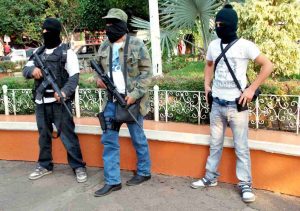 Vuelven las autodefensas a Michoacán