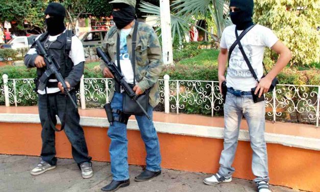Vuelven las autodefensas a Michoacán